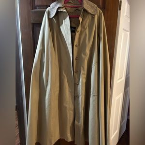 Trench cape/coat